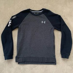 Boys Under Armour sweater/ sweatshirt size YLG